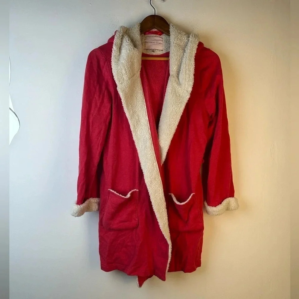 Victoria’s Secret Fleece Robe